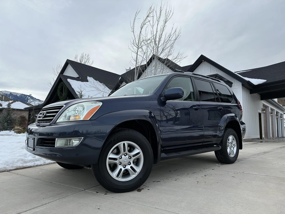 2005 Lexus GX 1st Gen - Image 12 of 31