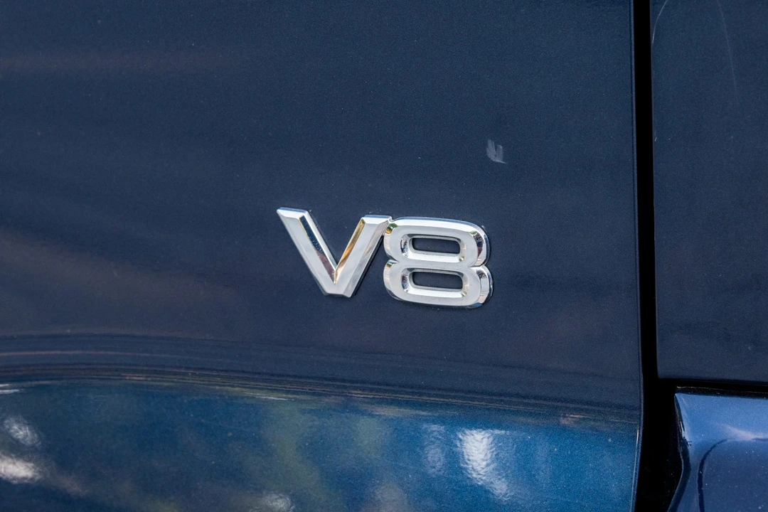 2005 Lexus GX 1st Gen - Image 23 of 31