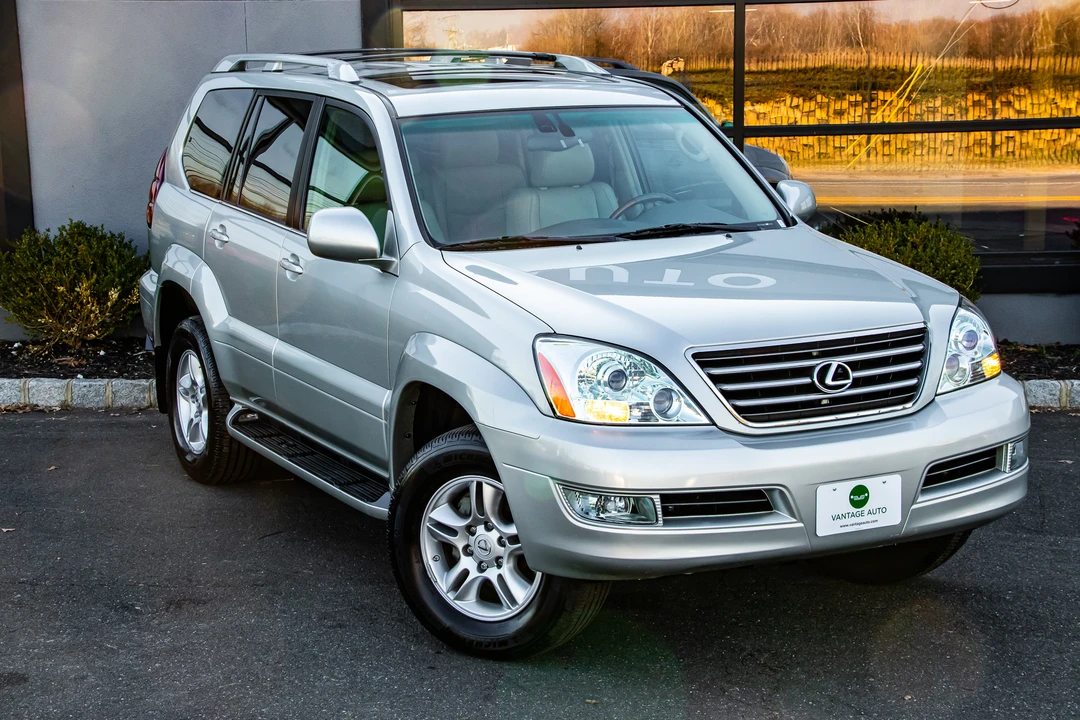 2005 Lexus GX 1st Gen - Image 15 of 31