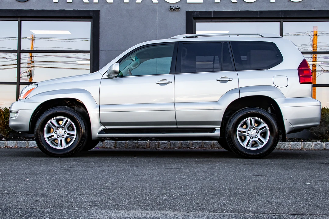 2005 Lexus GX 1st Gen - Image 6 of 31