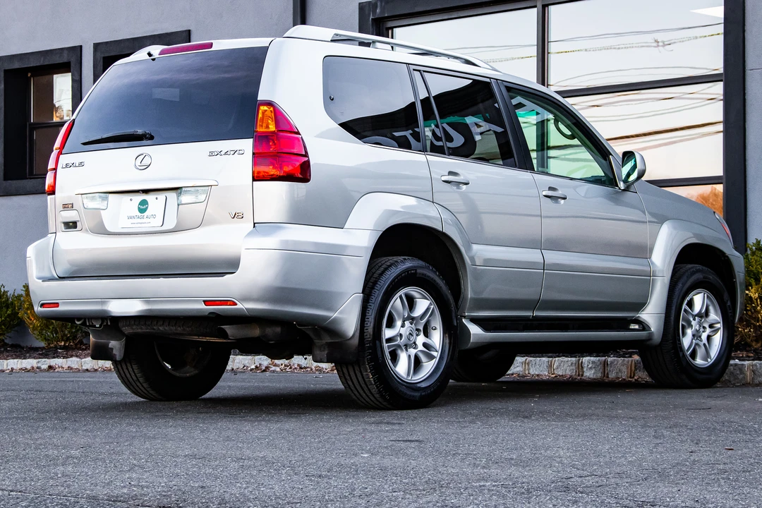 2005 Lexus GX 1st Gen - Image 12 of 31