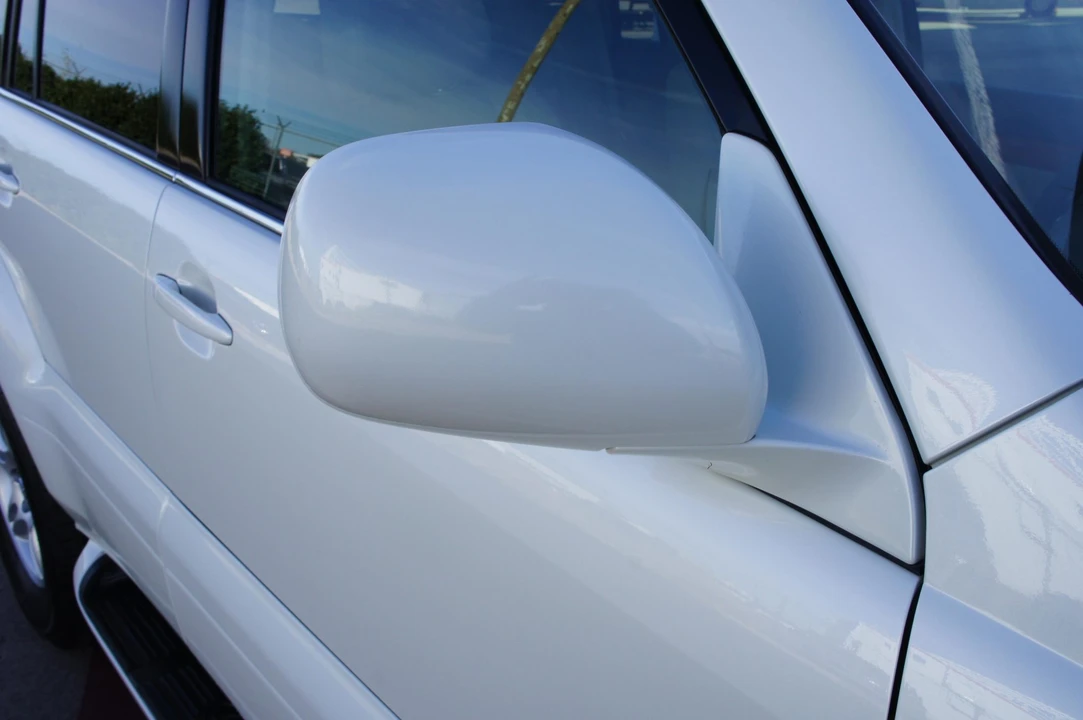 2005 Lexus GX 1st Gen - Image 28 of 31
