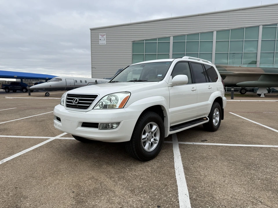 2005 Lexus GX 1st Gen - Image 3 of 31