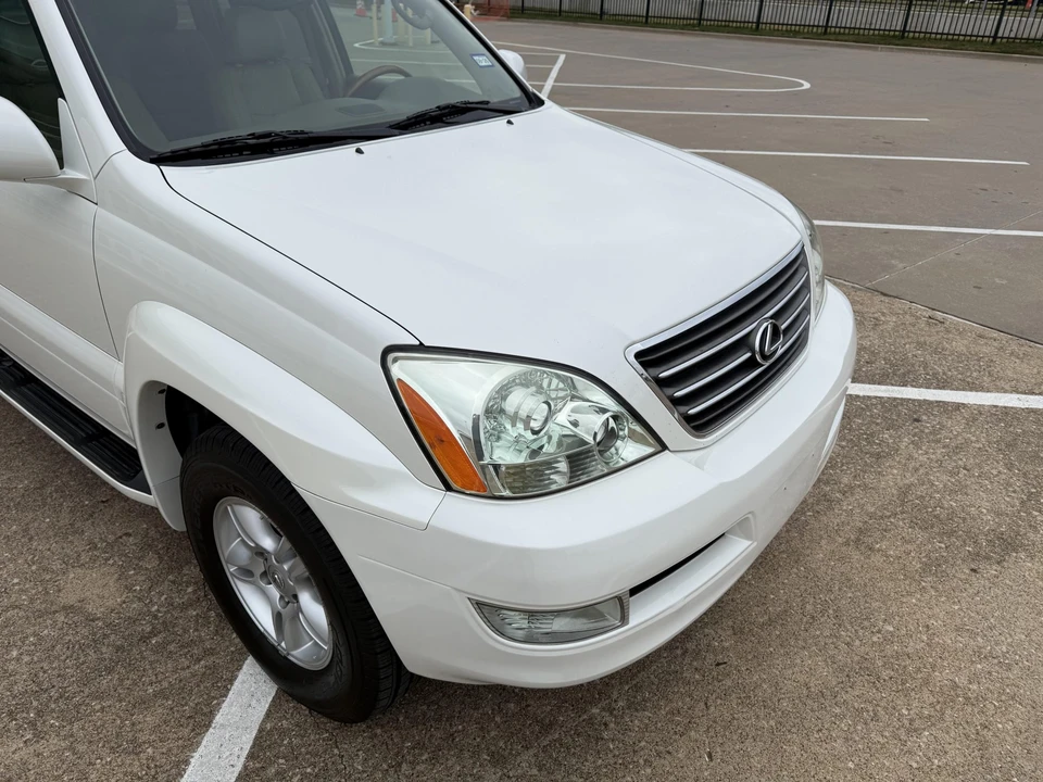 2005 Lexus GX 1st Gen - Image 20 of 31