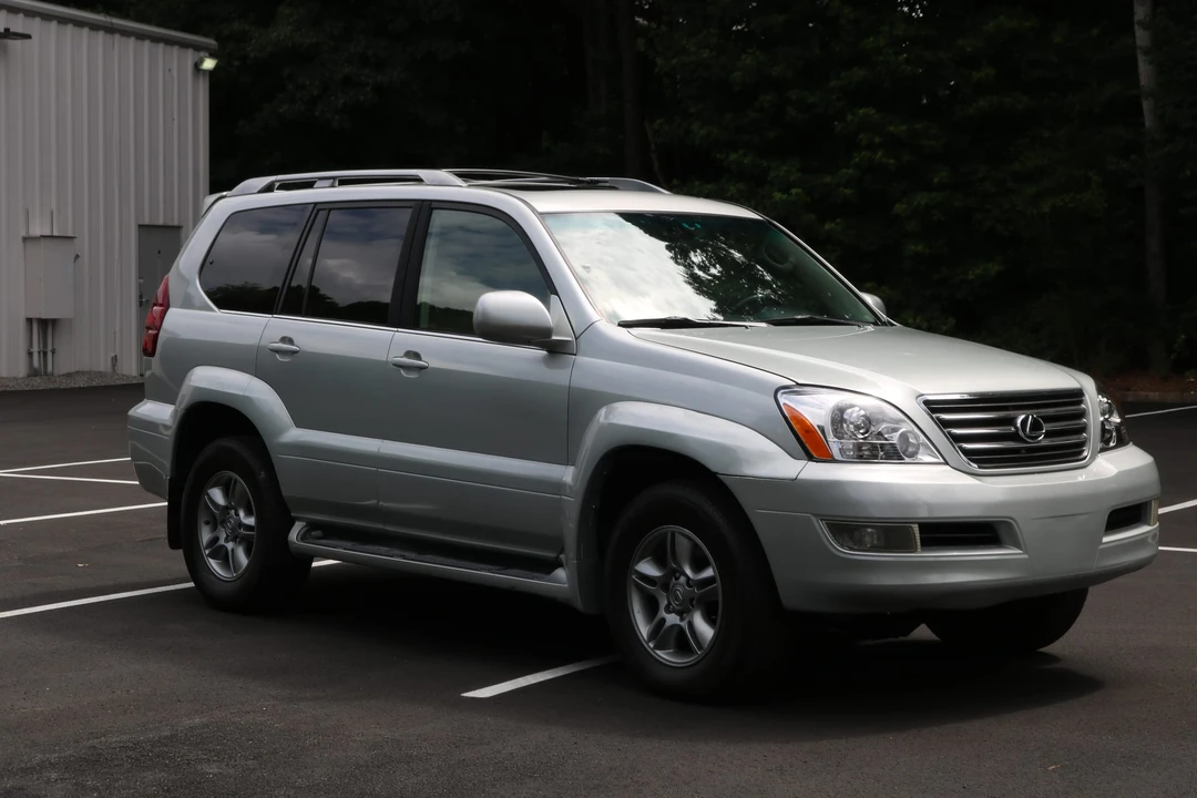 2005 Lexus GX 1st Gen - Image 28 of 31