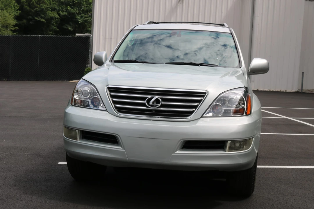2005 Lexus GX 1st Gen - Image 7 of 31
