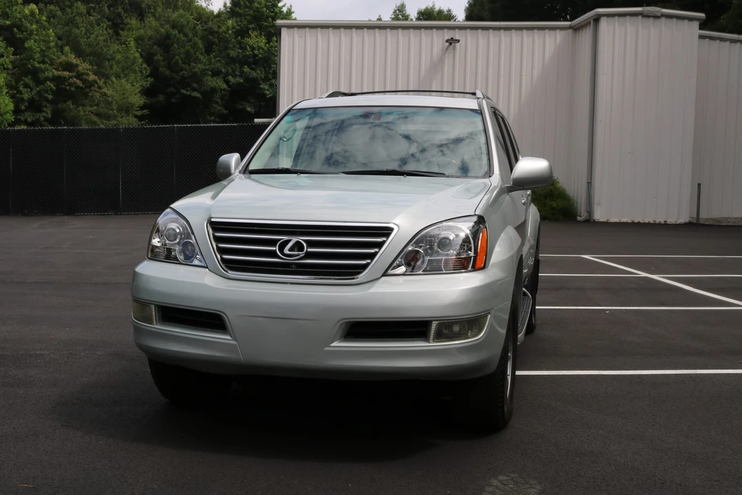 2005 Lexus GX 1st Gen - Image 8 of 31