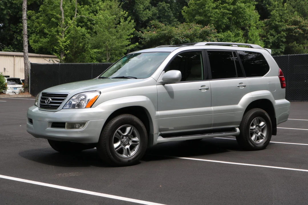 2005 Lexus GX 1st Gen - Image 12 of 31