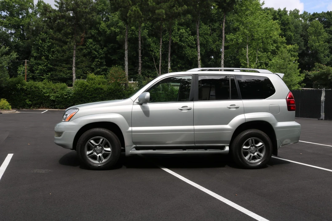 2005 Lexus GX 1st Gen - Image 14 of 31