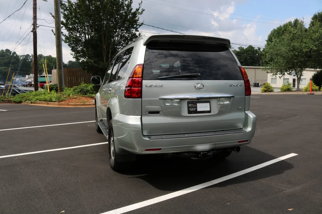 2005 Lexus GX 1st Gen - Image 19 of 31