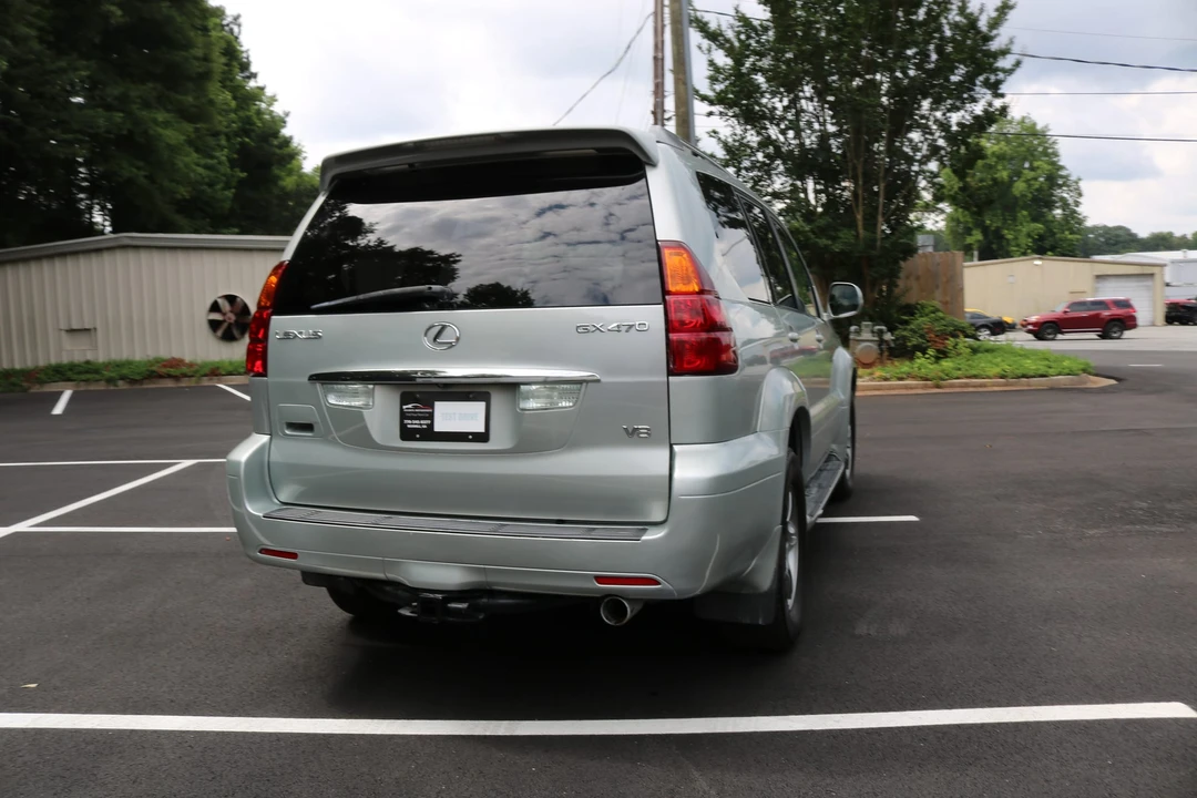 2005 Lexus GX 1st Gen - Image 22 of 31