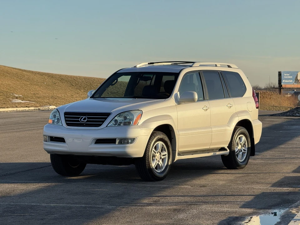 2005 Lexus GX 1st Gen - Image 12 of 31