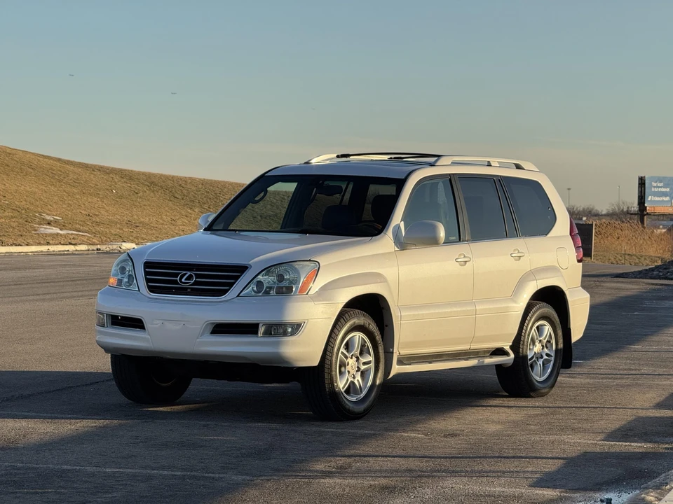 2005 Lexus GX 1st Gen - Image 11 of 31