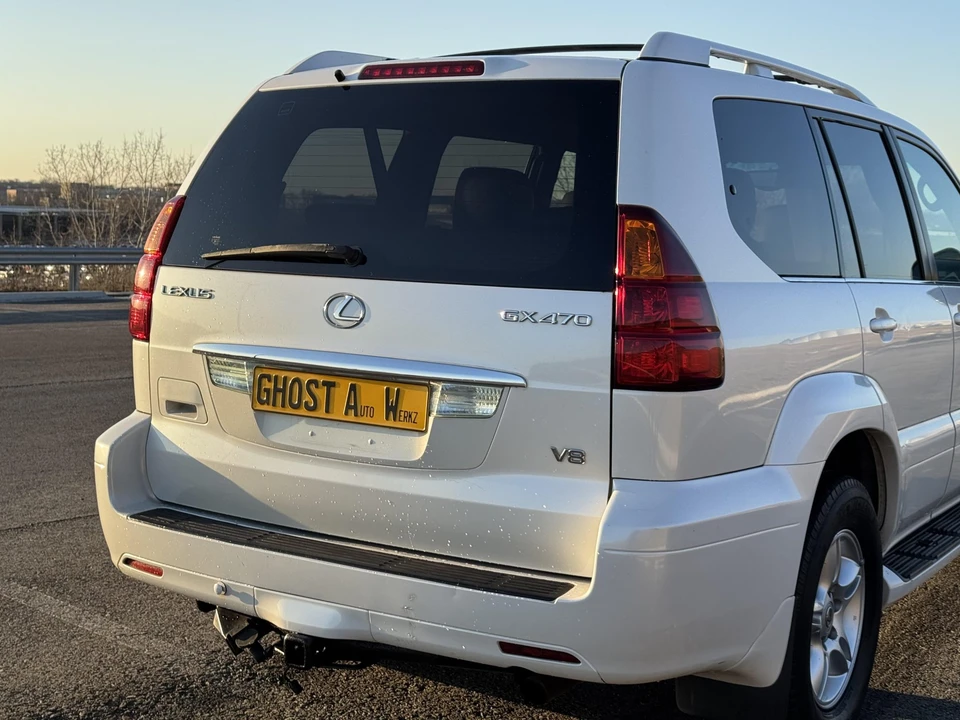 2005 Lexus GX 1st Gen - Image 21 of 31
