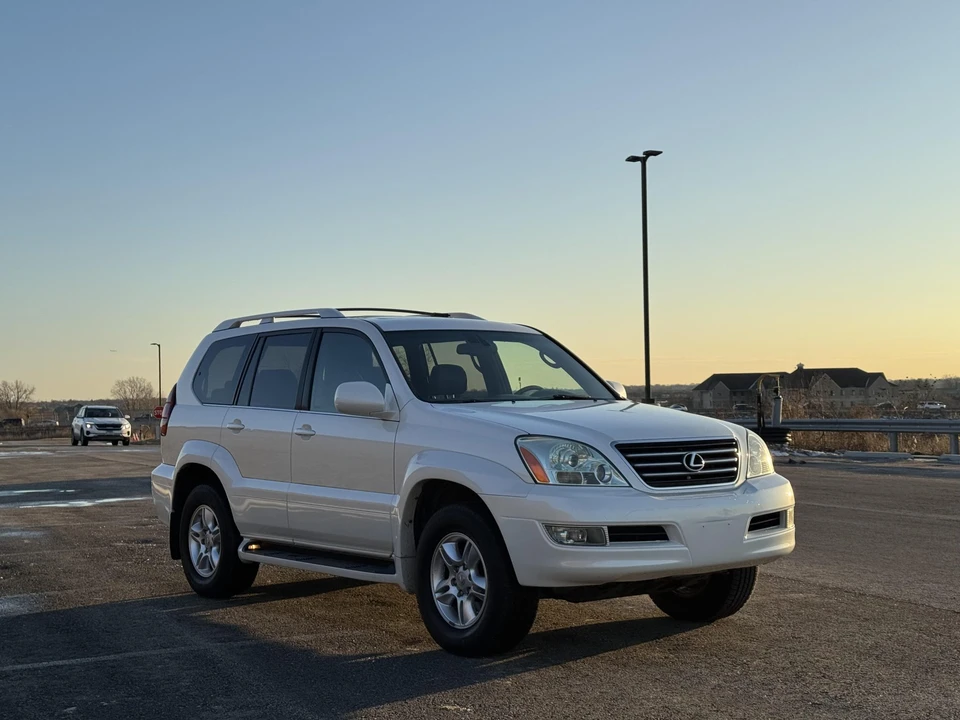 2005 Lexus GX 1st Gen - Image 8 of 31