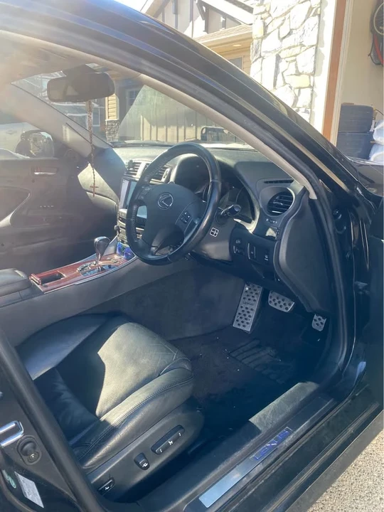 2005 Lexus IS 1st Gen - Image 7 of 12