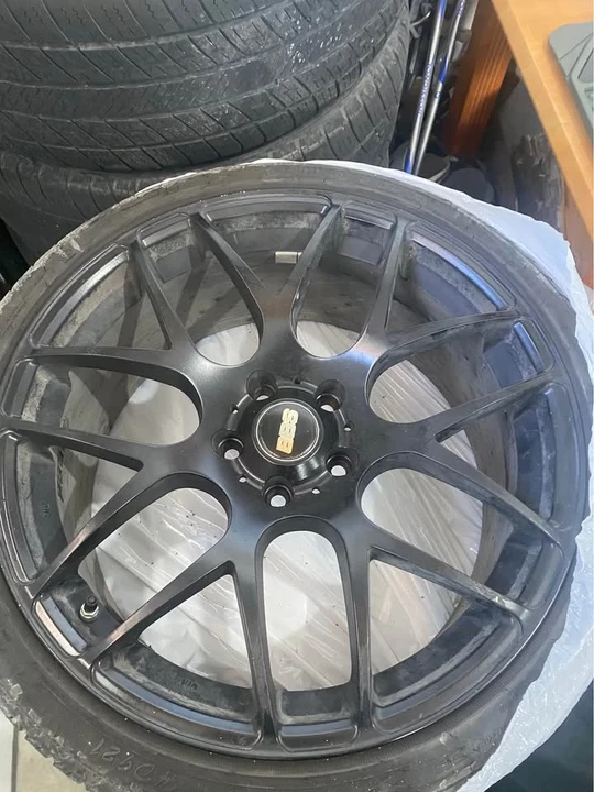 2005 Lexus IS 1st Gen - Image 11 of 12