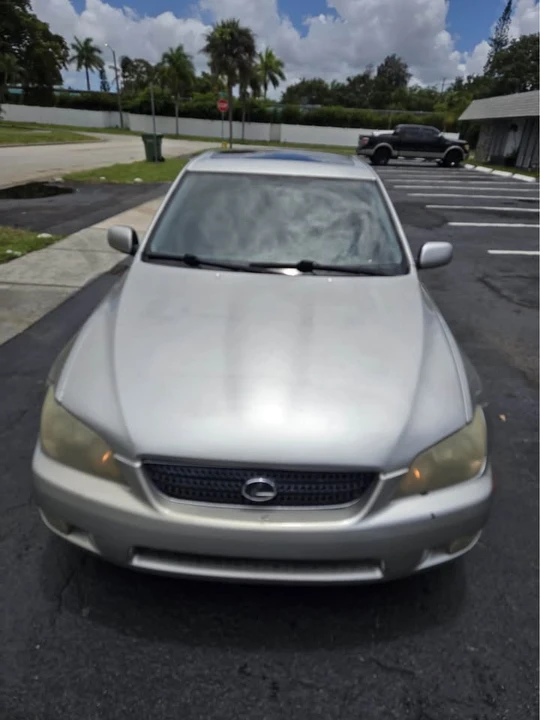 2005 Lexus IS 1st Gen - Image 2 of 7