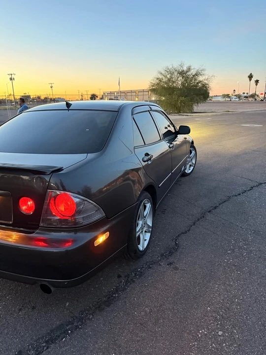 2005 Lexus IS 1st Gen - Image 9 of 9
