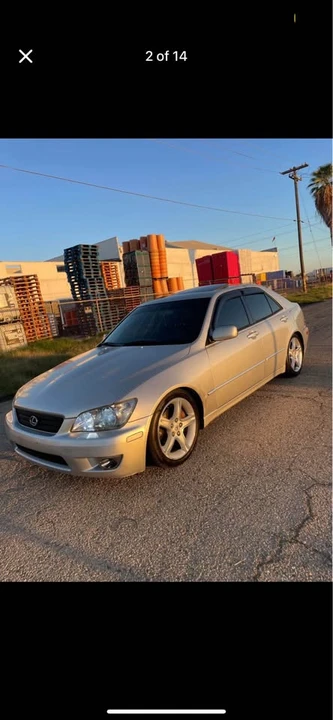 2005 Lexus IS 1st Gen - Image 12 of 13