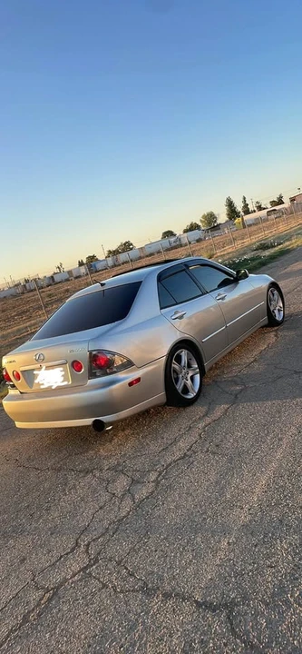 2005 Lexus IS 1st Gen - Image 6 of 14