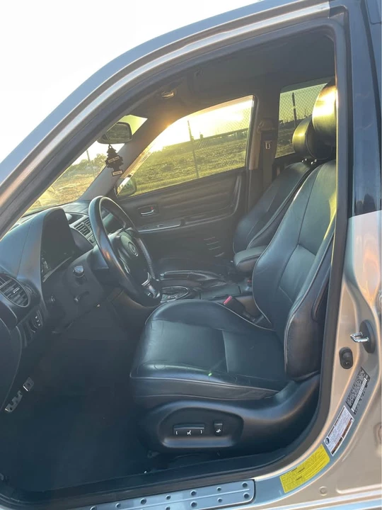 2005 Lexus IS 1st Gen - Image 8 of 14