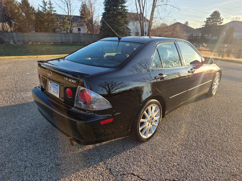 2005 Lexus IS 1st Gen - Image 6 of 31