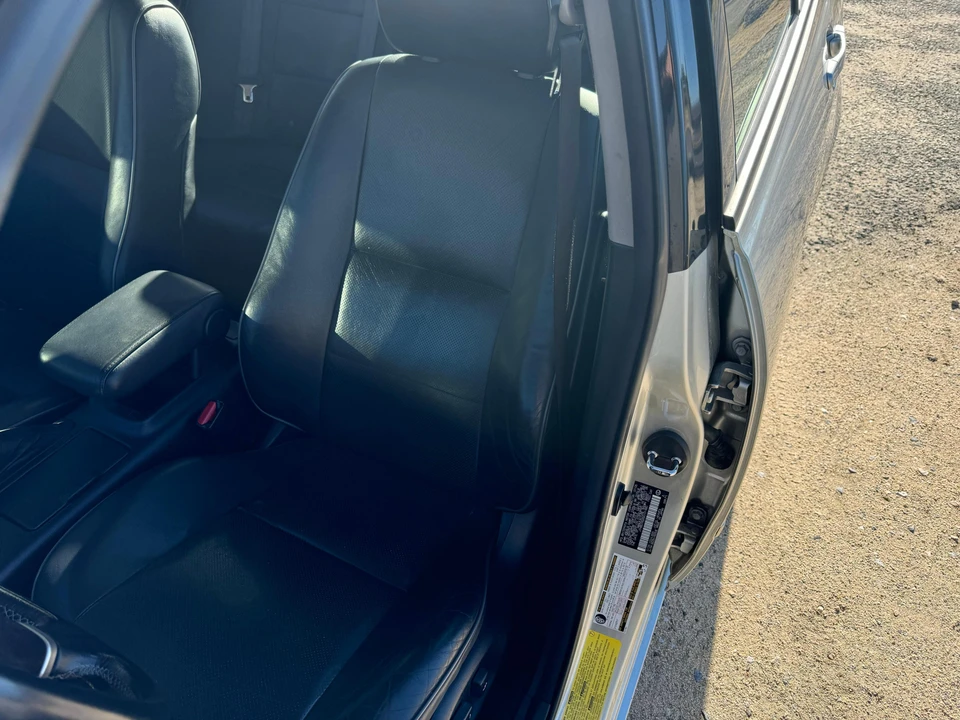 2005 Lexus IS 1st Gen - Image 22 of 31