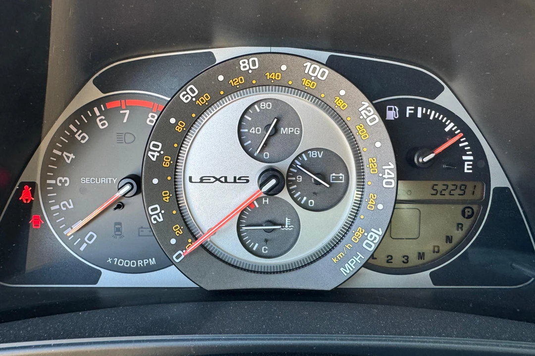 2005 Lexus IS 1st Gen - Image 21 of 31