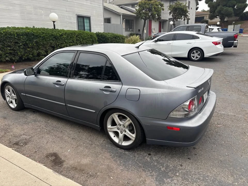 2005 Lexus IS 1st Gen - Image 4 of 14