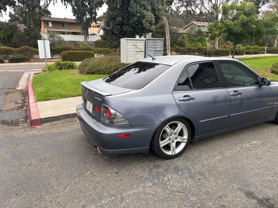 2005 Lexus IS 1st Gen - Image 3 of 14