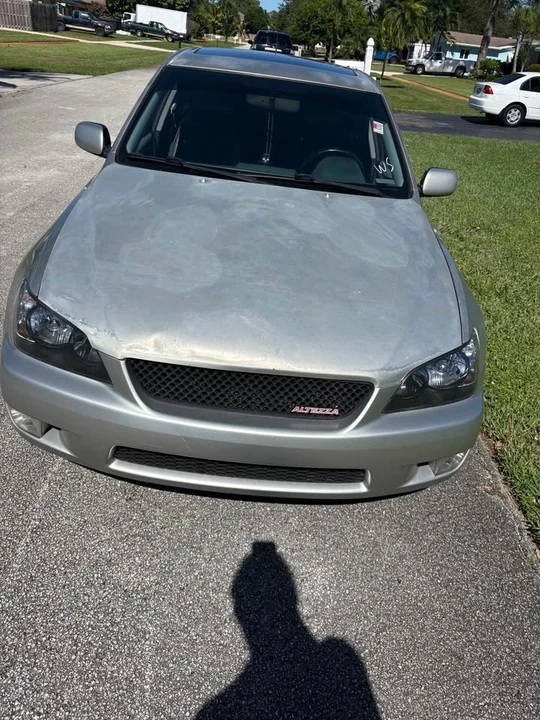 2005 Lexus IS 1st Gen - Image 5 of 13