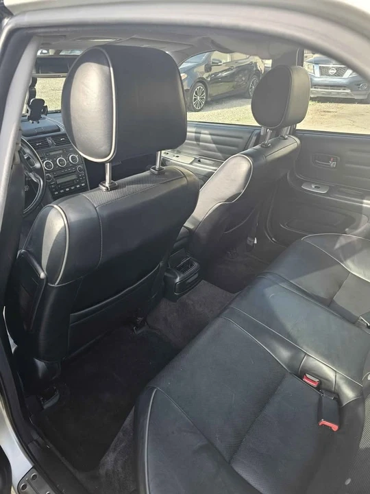 2005 Lexus IS 1st Gen - Image 13 of 16