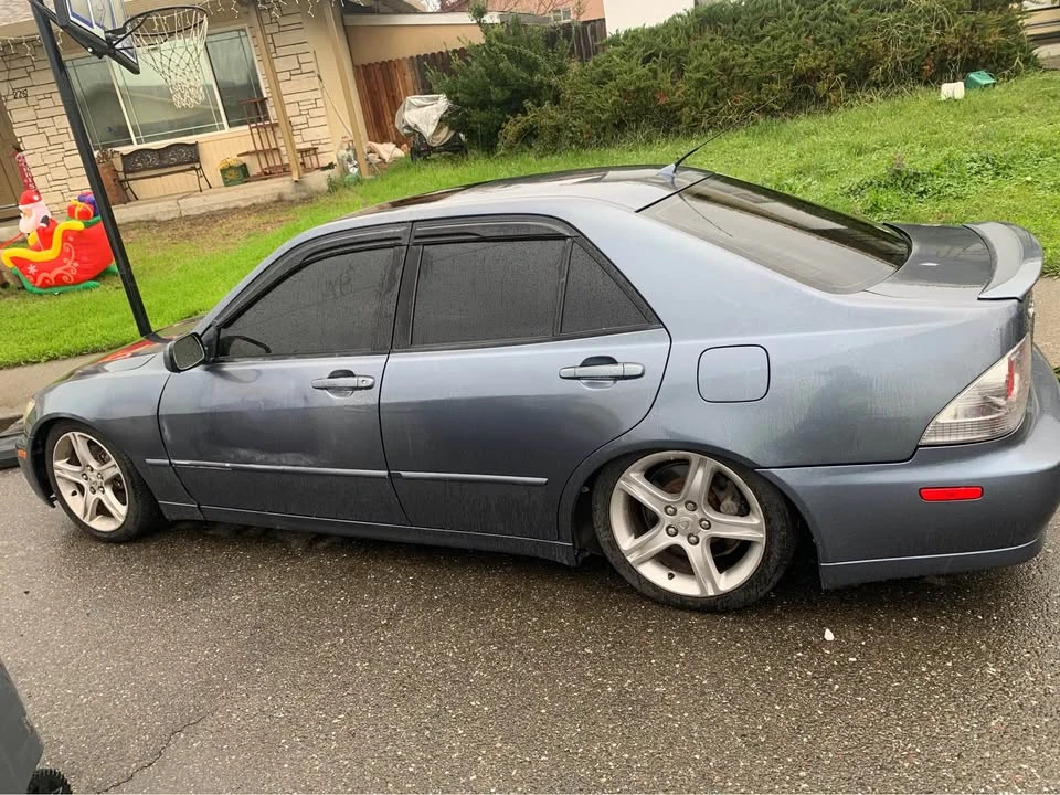 2005 Lexus IS 1st Gen - Image 3 of 7