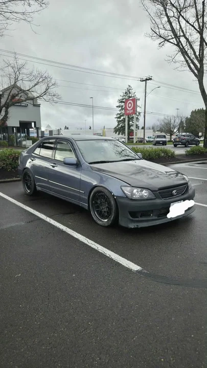 2005 Lexus IS 1st Gen - Image 9 of 20
