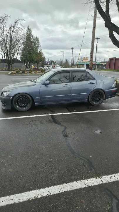 2005 Lexus IS 1st Gen - Image 3 of 20