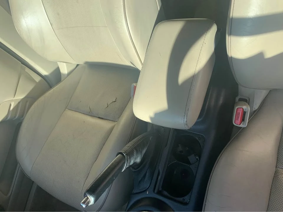 2005 Lexus IS 1st Gen - Image 6 of 7