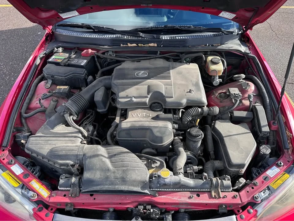 2005 Lexus IS 1st Gen - Image 17 of 20