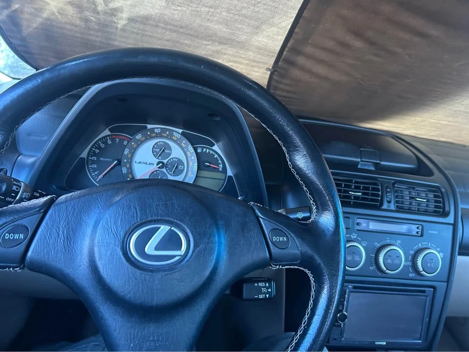 2005 Lexus IS 1st Gen - Image 2 of 3