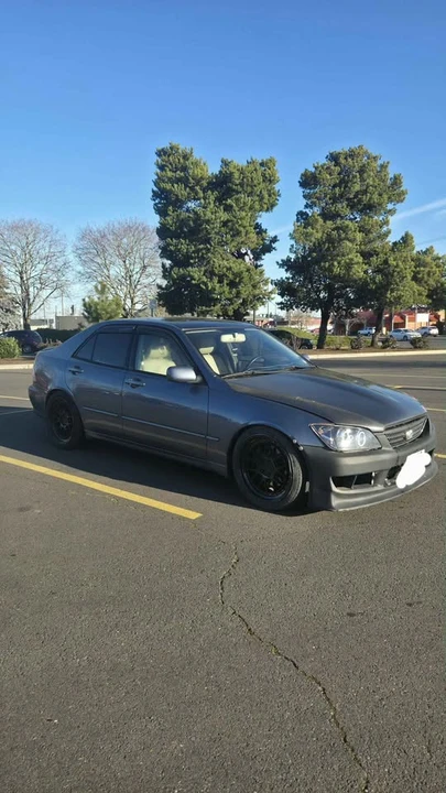 2005 Lexus IS 1st Gen - Image 6 of 20