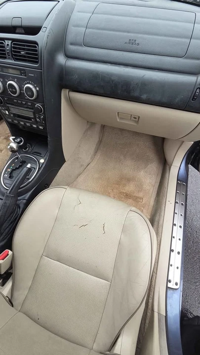 2005 Lexus IS 1st Gen - Image 18 of 20