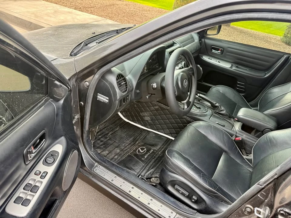 2005 Lexus IS 2nd Gen - Image 7 of 10