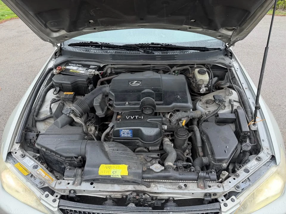2005 Lexus IS 1st Gen - Image 13 of 17