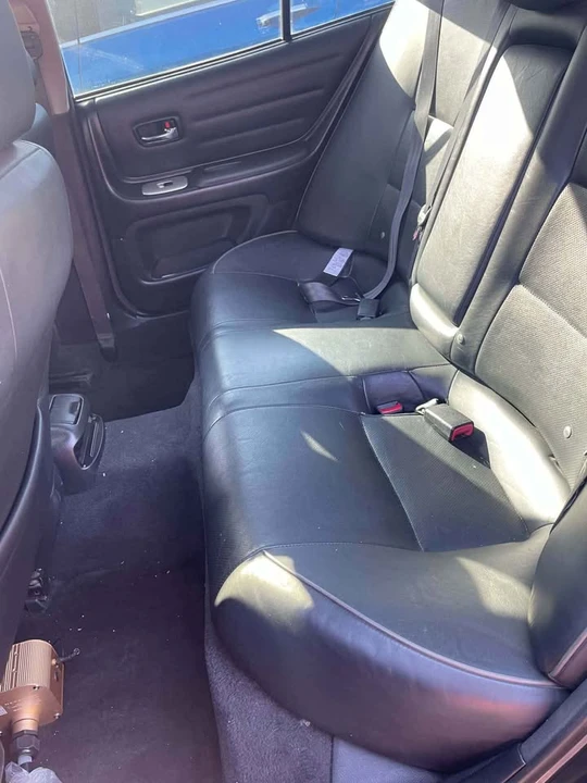 2005 Lexus IS 1st Gen - Image 12 of 19