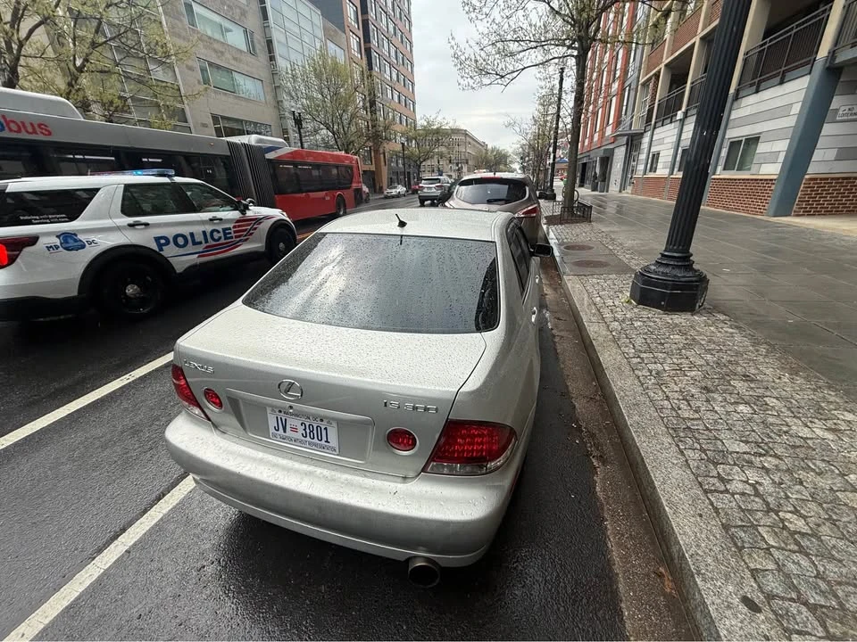 2005 Lexus IS 1st Gen - Image 4 of 6