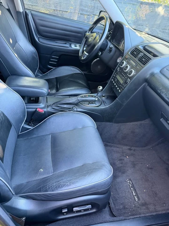 2005 Lexus IS 1st Gen - Image 13 of 18