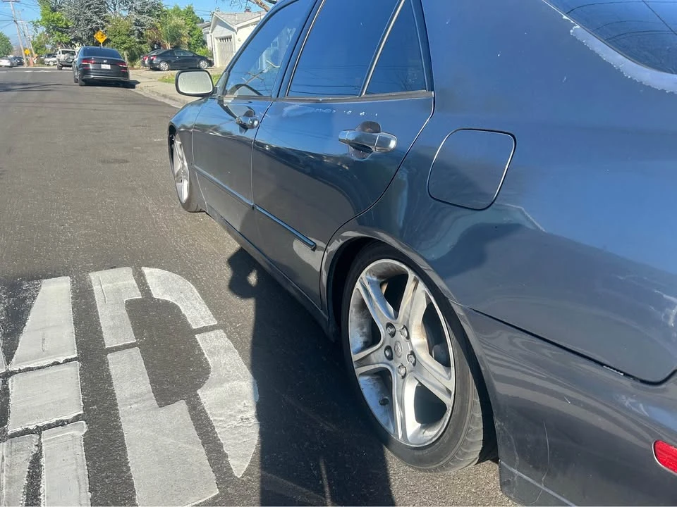 2005 Lexus IS 1st Gen - Image 2 of 6