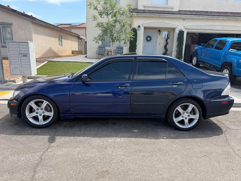 2005 Lexus IS 1st Gen - Image 6 of 20