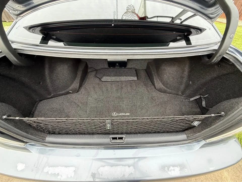 2005 Lexus IS 1st Gen - Image 6 of 14