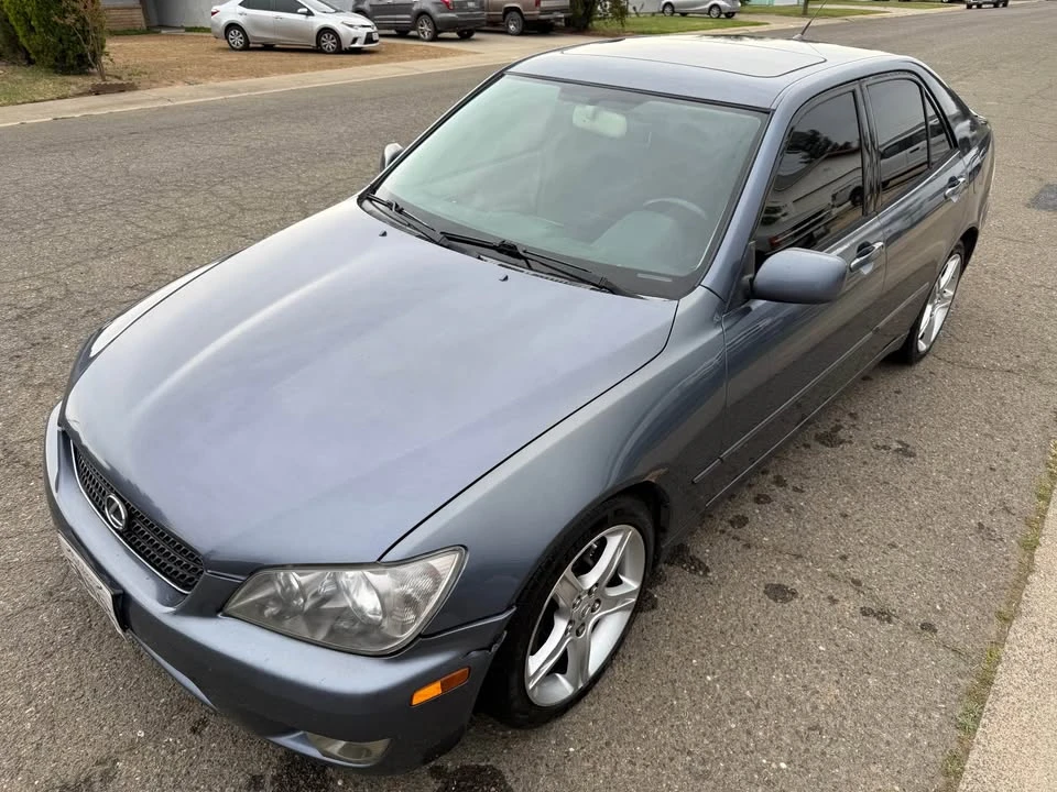 2005 Lexus IS 1st Gen - Image 2 of 14